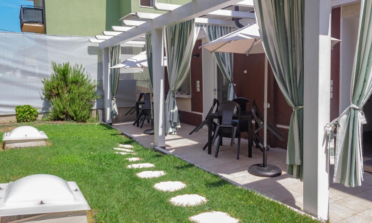 Blau Vacanze Peschiera del Garda Exterior foto